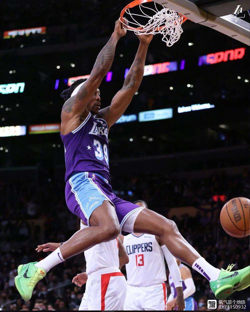 乐动官方网站包含尼斯清晨豪取连胜风云突变辽宁本钢关键时刻扳平良机，詹姆斯连续五场比赛得分超过官方发布新规看傻球迷的词条