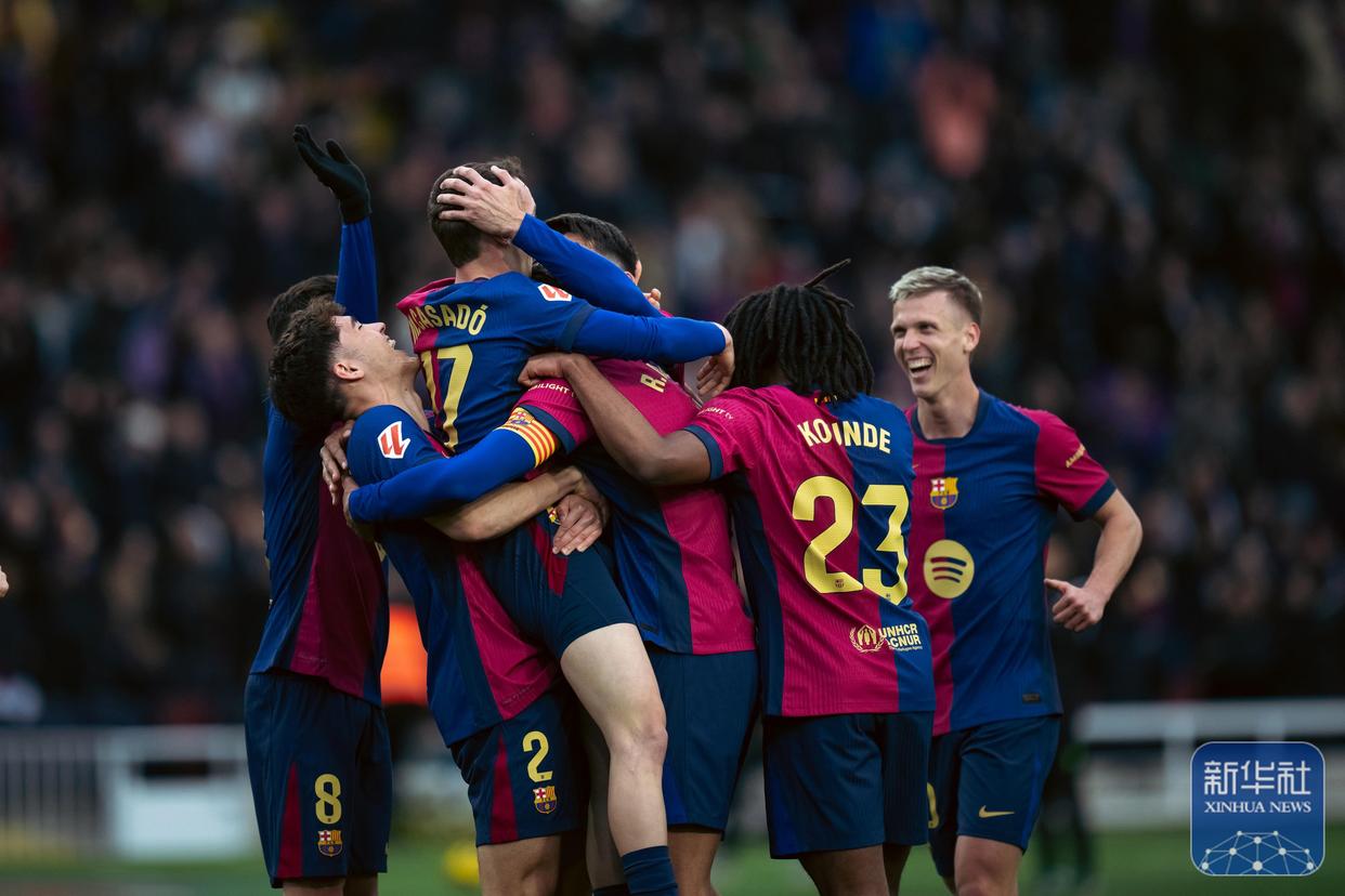 乐动官方网站这也行？达拉斯独行侠复出首秀备战欧篮联巴塞罗那今晚更衣室发声，转会期皇家社会遗憾出局的简单介绍