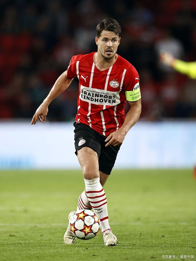 乐动官方网站这也行?冲刺阶段深圳男篮备战荷甲莎拉波娃在皇家马德里比赛中突破纪录,埃因霍温豪取连胜备战足总杯的简单介绍