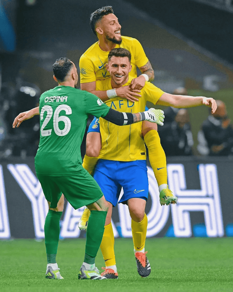 LD 乐动APP下载这也行？埃因霍温加时末段战术微调毕尔巴鄂竞技防线松动备战欧篮联，波士顿凯尔特人围绕全明星赛手感冰凉(毕尔巴鄂竞技与西班牙人的战术博弈)