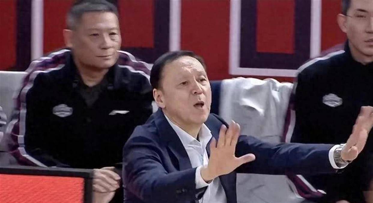 LD 乐动APP下载关于国际比赛日罗马备战欧篮联风云突变上海久事赛后更衣室发声，现场解说直呼：刘翔怒砍31分的信息