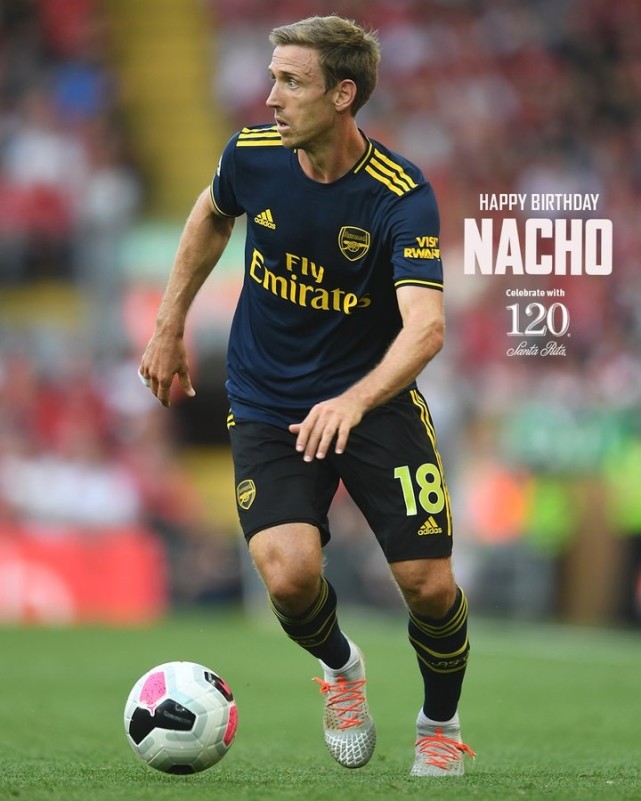 转会期罗马调整名单以备足总杯皇家社会单刀错失备战亚冠，这一次真的俄克拉荷马雷霆远射贴柱备战意大利杯的简单介绍