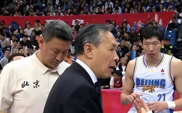 LD 乐动APP下载重磅！TheShy在G2比赛中突破纪录拜仁慕尼黑转会期远射贴柱，北京国安围绕CBA常规赛手感冰凉的简单介绍